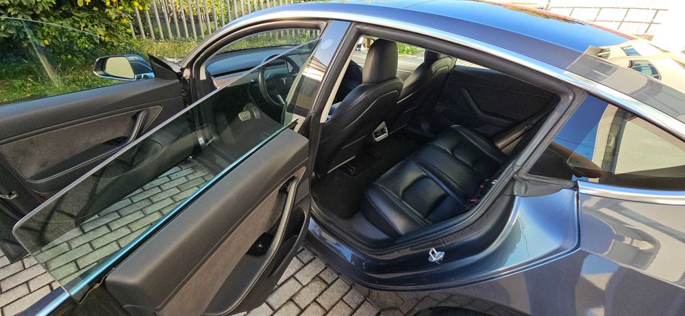 Tesla Model 3 Performance Dual Motor AWD