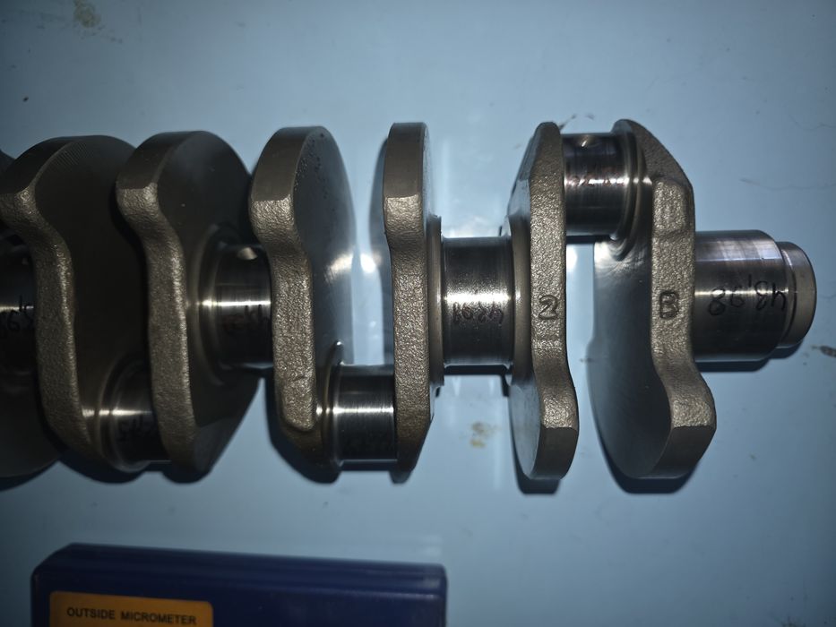 Коленвал 6C5-11411-00-00, на yamaha / ямаха F50 , F60