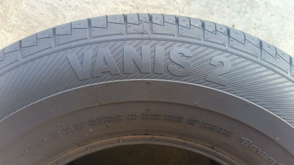 Резина 195.R14C.Ціна вказана за 1 шт.