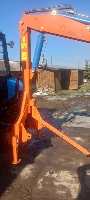 Навантажувач Фаворит МНФ-1500