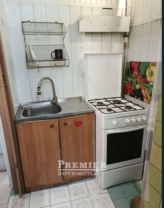 Двокімнатна квартира , АОГВ , центр