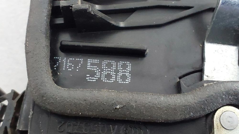 Fechadura / fecho porta trás direito BMW X6 (E71, E72)
