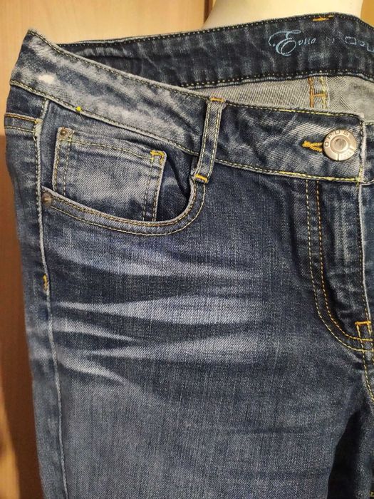 Spodnie jeans rozm.40- 30 zł