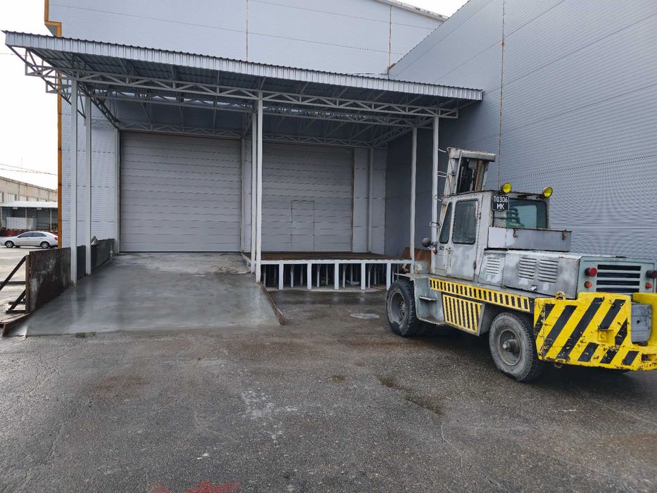 Cклад, офіси, висота 9 м., рампи, 50 квт, антипилова підлога, 707м.кв.