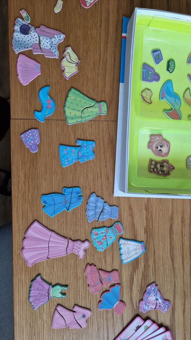 Układanka magnetyczna Młoda Dama