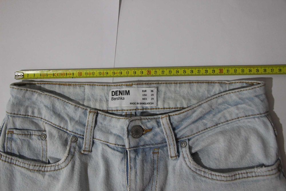Calças ganga Bershka 36 Skinny Fit
