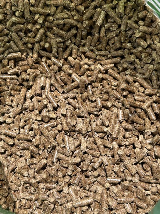 Żwirek Drewniany Pellet dla kota,królika, świnki morskiej i innych gryzoni  5 KG