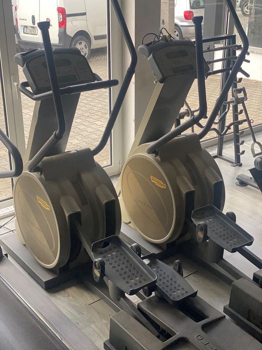 Elípticas TechnoGym