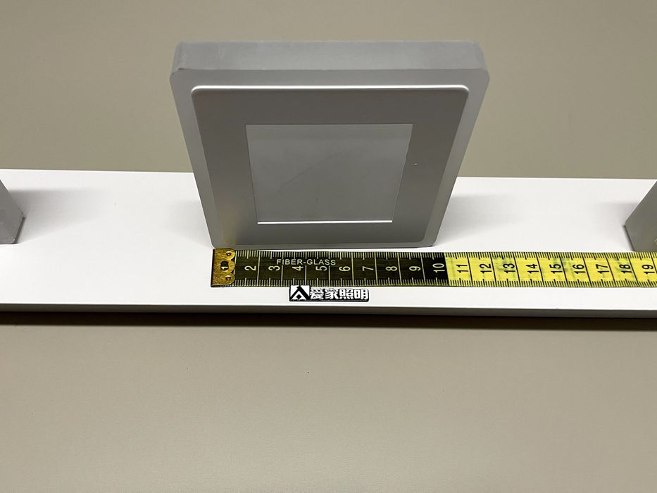 Lampa ścienna LED (2278)