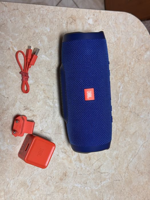 Продам JBL Charge 3 Blue Оригінал