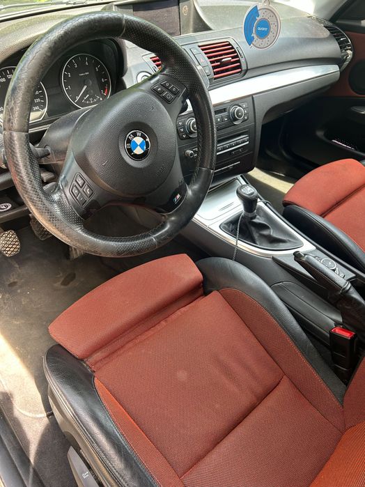 Sprzedam Bmw e87 2010