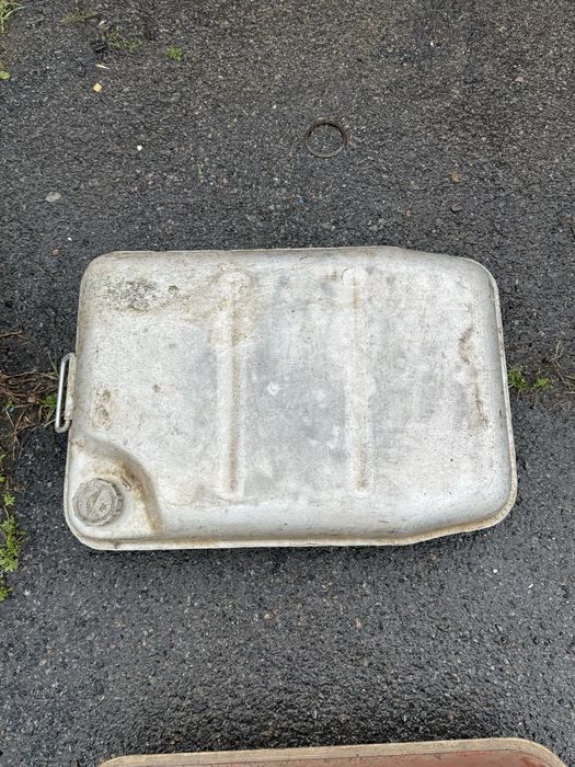 Каністри 20/30/40 літрів