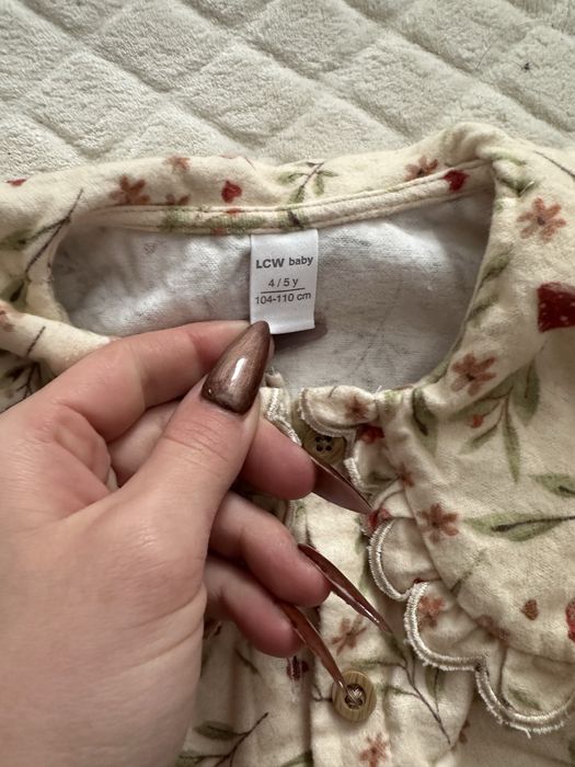 Сукня для дівчинки