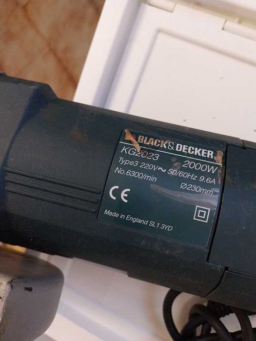 Rebarbadora Black & Decker 2000W