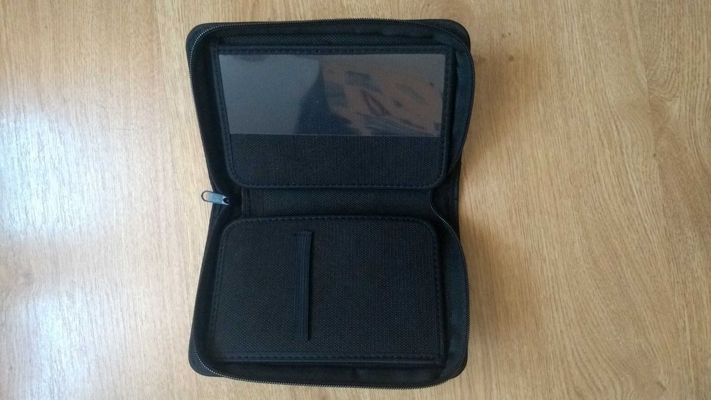 Nowy piórnik rozkładany