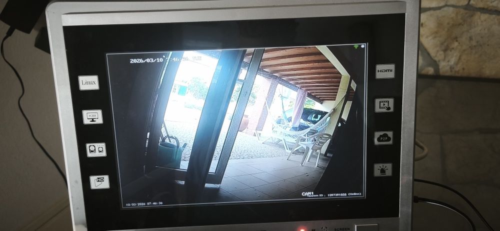 Sistema NVR Wi-Fi com 4 câmara 1 monitor 1 disco de 1 TB