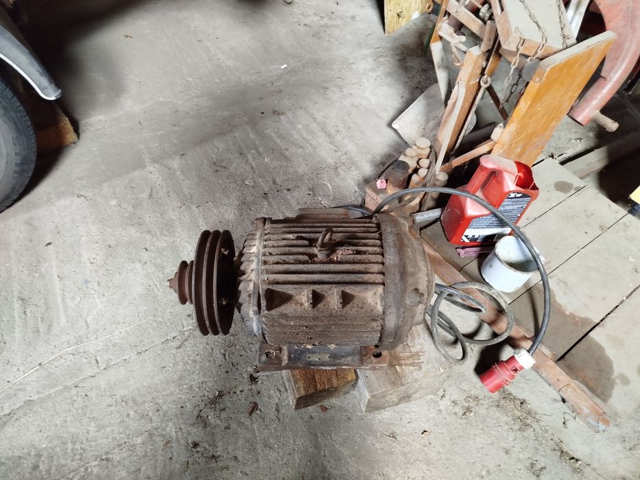 Silnik elektryczny trójfazowy 3,3kw
