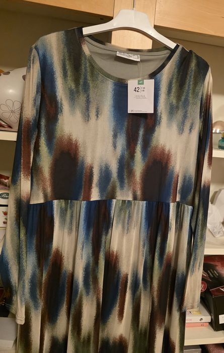 Nowa sukienka w jesiennych barwach rozm.44/46