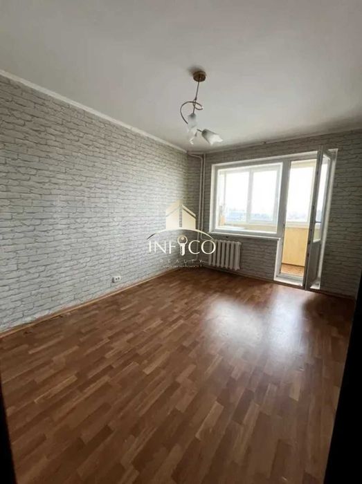 Продаж трикімнатної квартири у м.Сміла
