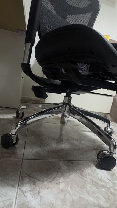 Cadeira Ergonômica Premium em Tela Mesh Completa - Impecável!