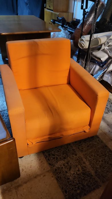 Cadeirao cama laranja