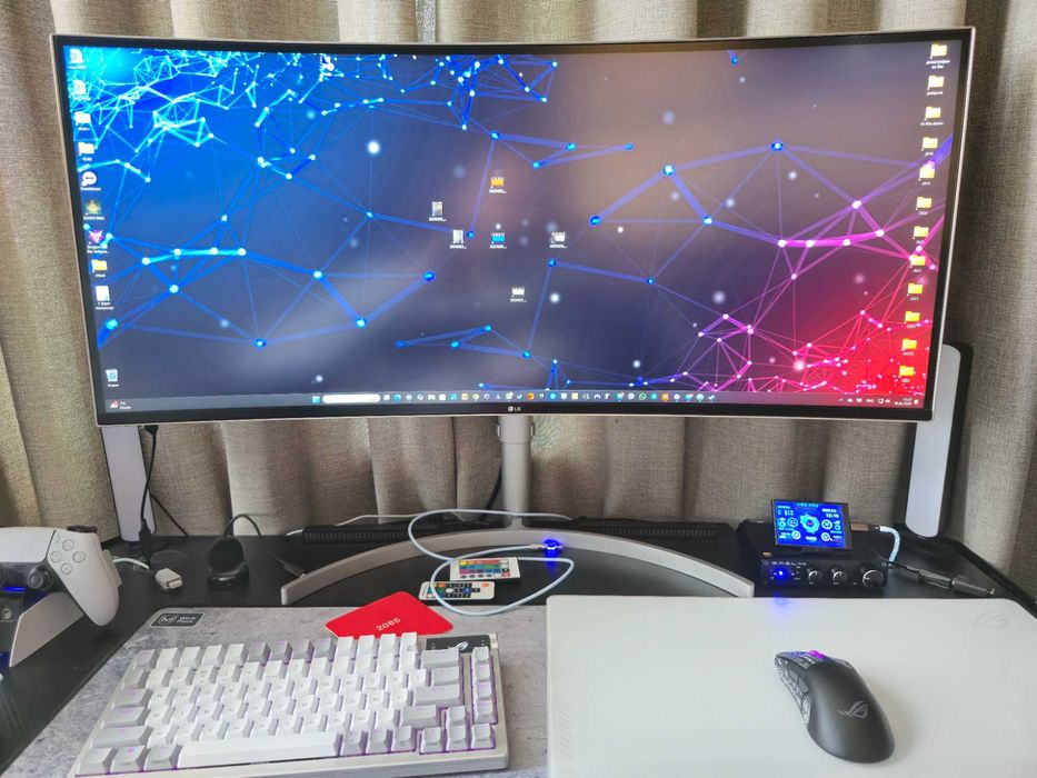 Продам 38 дюймовий монітор LG 38wk95c