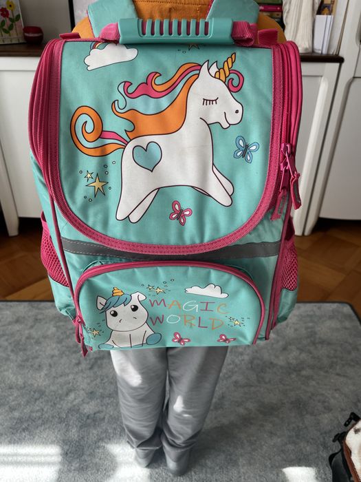 Tornister dla dziewczynki