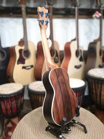 ukulele koncertowe SEGOVIA EBONY 24 concert 24c