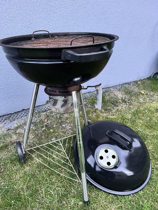 Grill węglowy zamykany