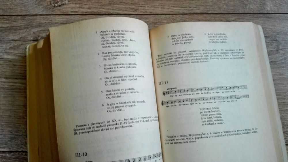 Lwowskie piosenki / Zofia Kurzowa, Jerzy Habela