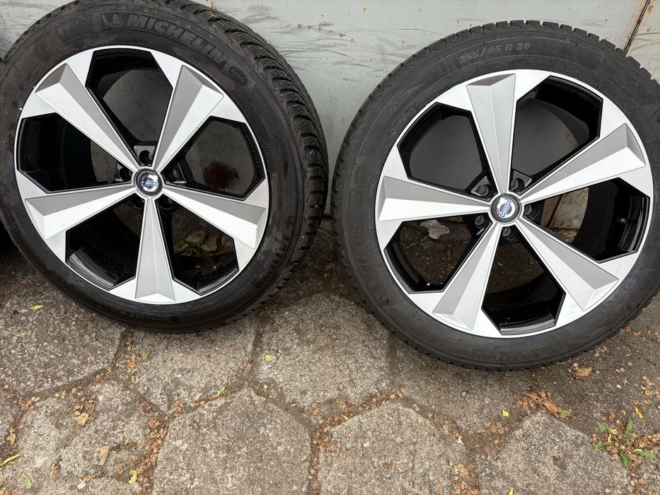 Kola Volvo 20 cali XC60 .5•108 ET38 opony zima 255/45/20