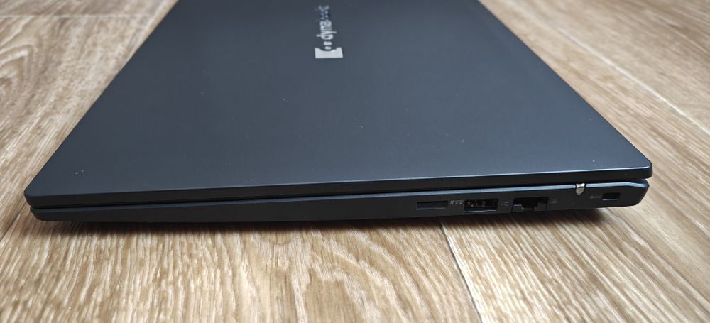 Ноутбук Toshiba Dynabook Tecra A50-K 15.6" IPS\i5-1340P\16GB\256SSD