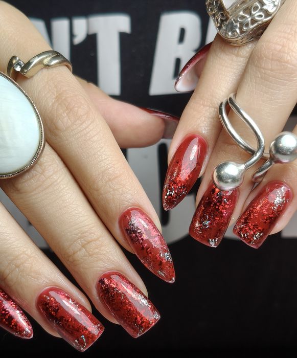 Манікюр - Івано Франківськ