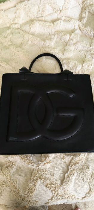 Продам сумку з штучної шкіри
