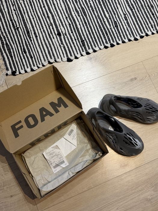 Adidas Yeezy foam granite 44 2/3