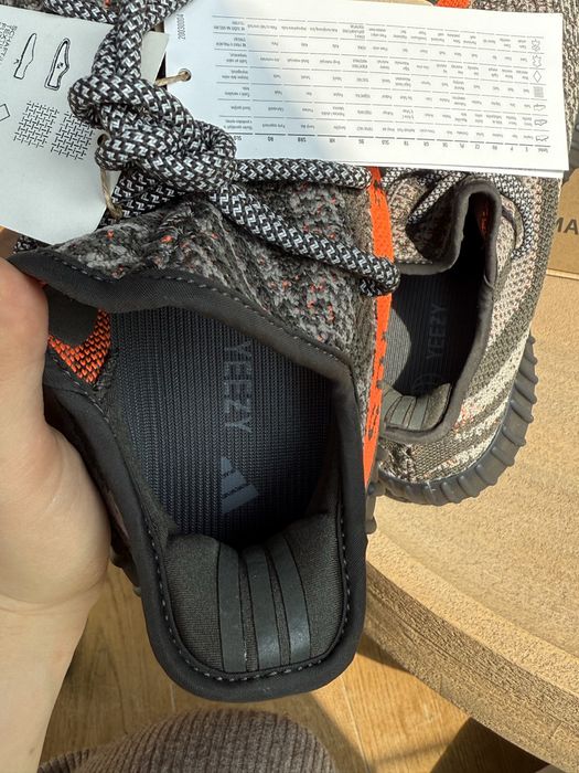 YEEZY Boost 350 V2 Carbon Beluga – NOWE, EU 42