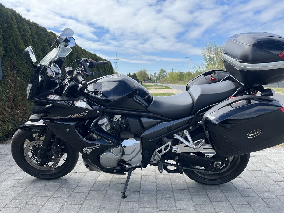 Suzuki