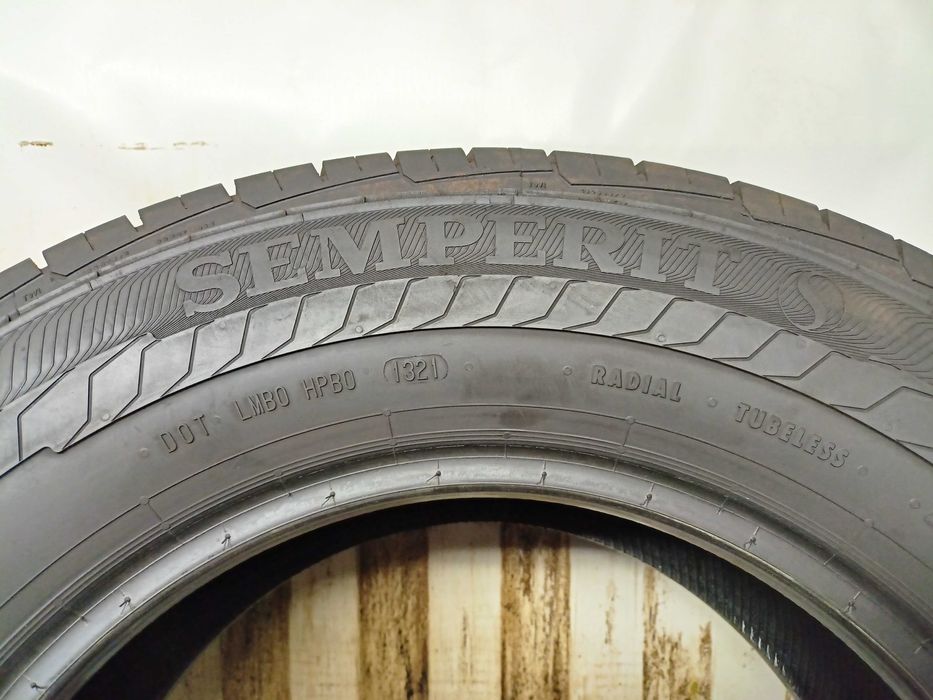 Semperit Van-Life 2 235/65/16C 21r. 115/113R 2x8,6mm (454)