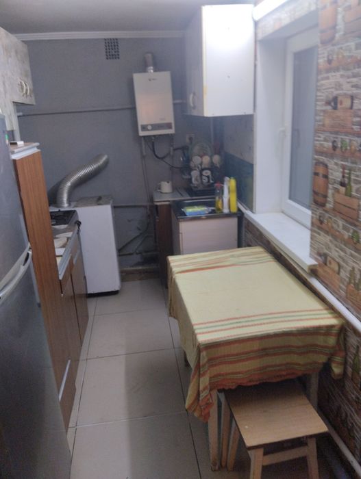 Здам окреммй будинок на Крошні, на короткий термін