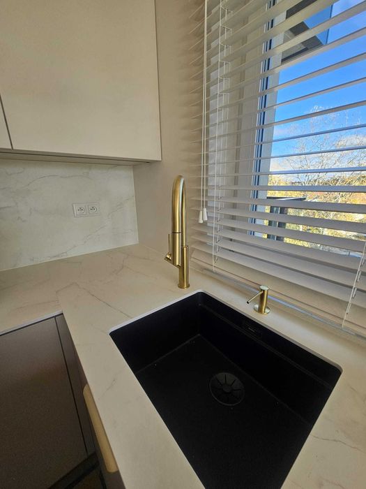 Blat kompaktowy HPL 12mm BIAŁY MARMUR