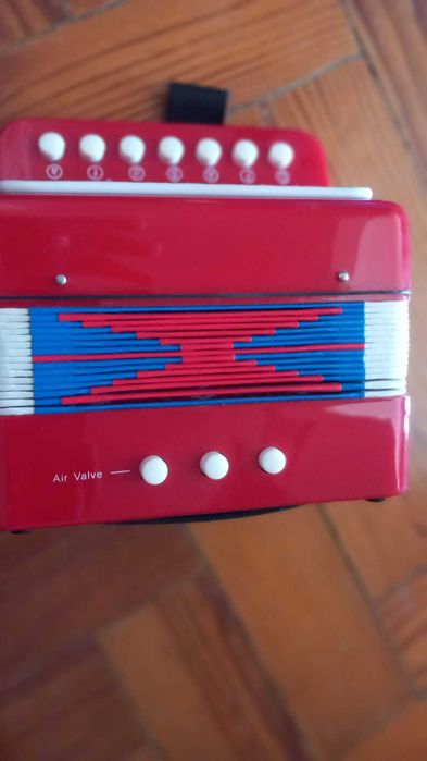 Acordeão (Concertina) para criança - 7 teclas