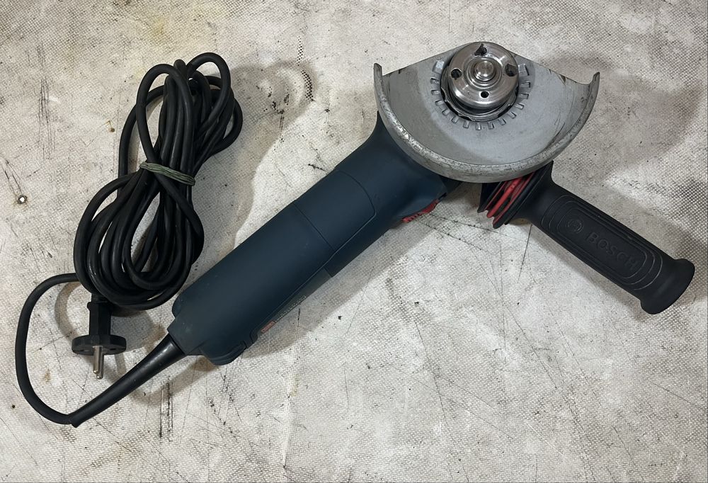 Bosch GWS 12-125 S Professional — болгарка з регулюванням обертів