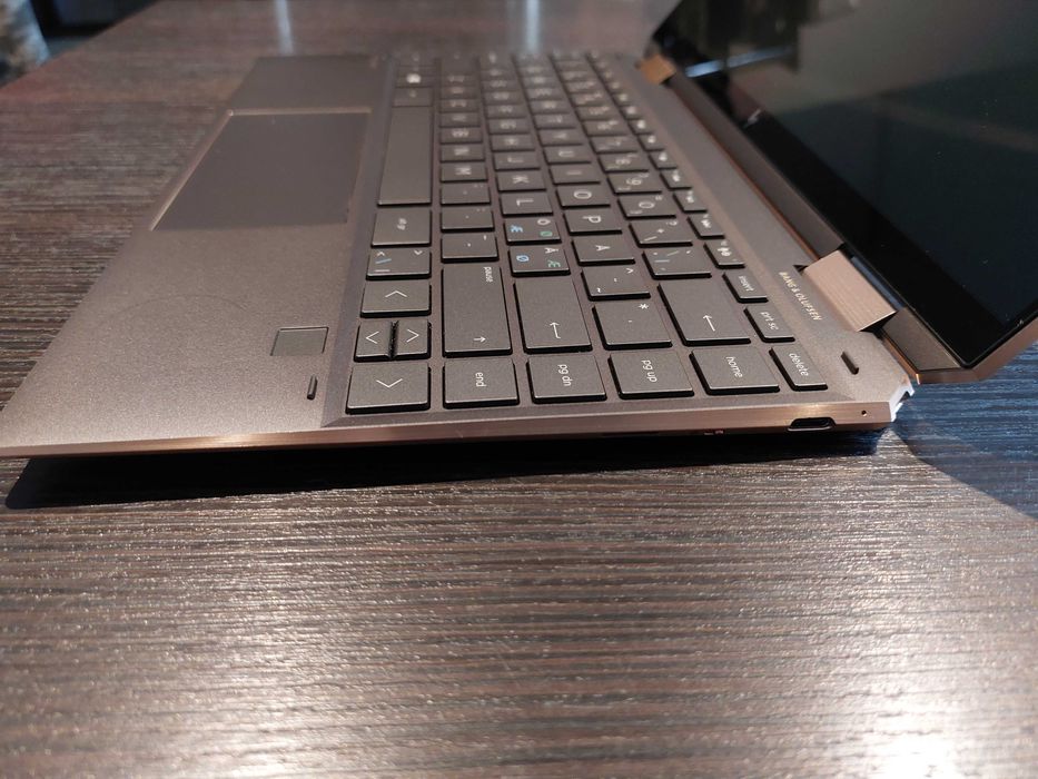 HP Spectre x360 Connvertible 13  i5-1135G7 ,8ram ,512Gb SSD 4K