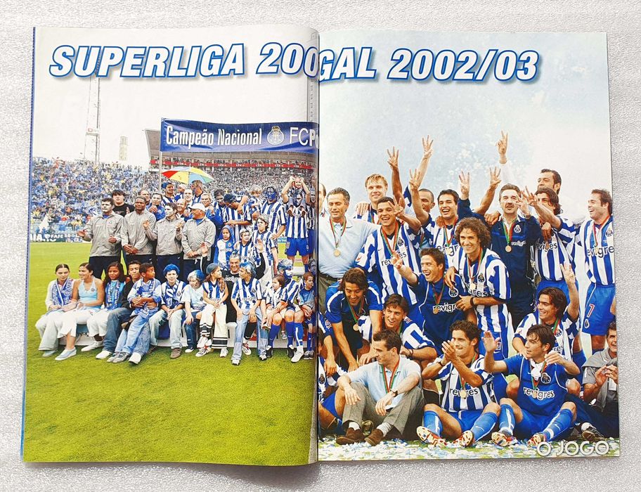 Antiga Revista ~ " FCP - SANGUE AZUL na EUROPA " ~ Com 8 Posters (Taça UEFA, Taça Portugal, Superliga, e Supertaça 2002-03) ~ RARA