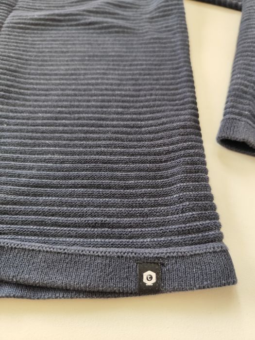 Sprzedam męski sweter Jack & Jones