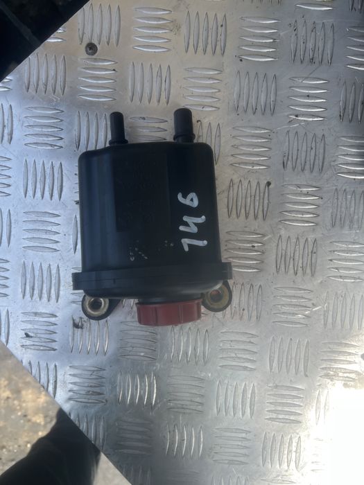 Бачок гидроусилителя альфа Ромео 146 Alfa Romeo