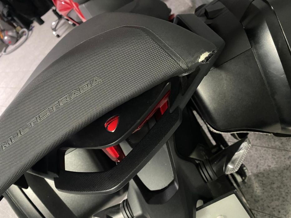 Banco traseiro Ducati Multistrada 2024