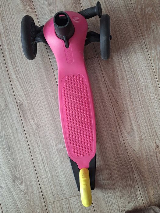 Dziecięca hulajnoga trójkołowa Oxelo B1 z Decathlonu