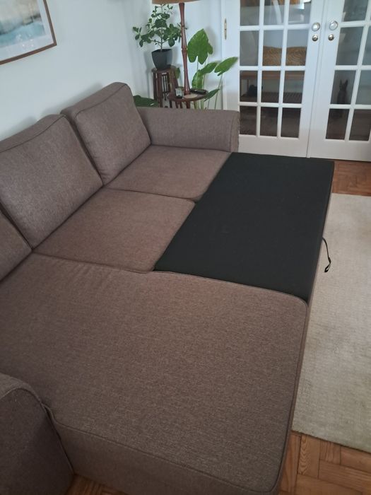 Sofá cama com chaise longue