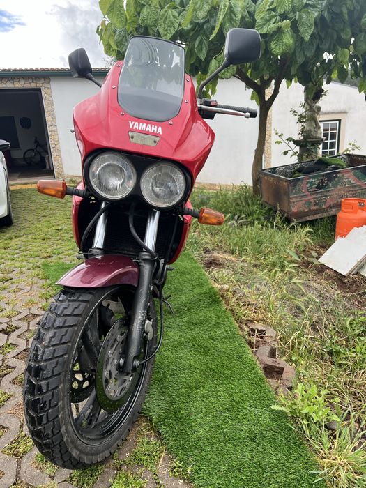 Mota Yamaha TDM 850